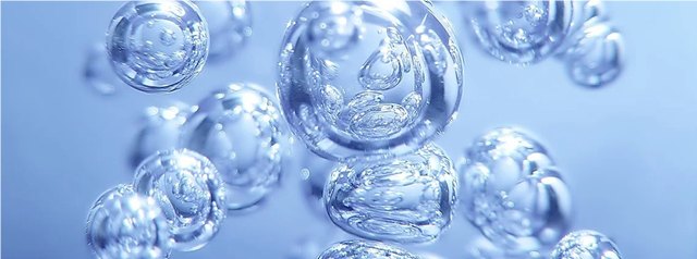 Bolle di ossigeno su fondo azzurro